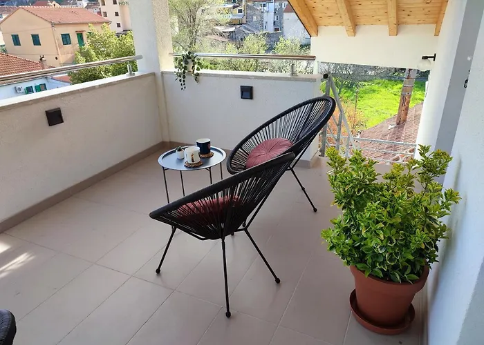 Apartments Pulic